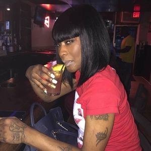 Meet your Posher, Tera